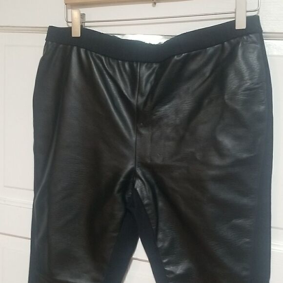 Trouve faux leather leggings Large - Picture 5 of 17